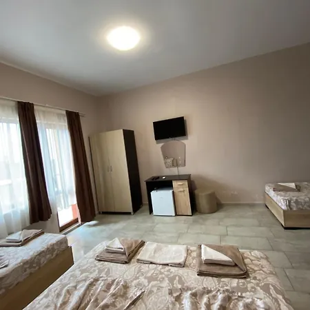 Guest Wild Duck ゲストハウス *